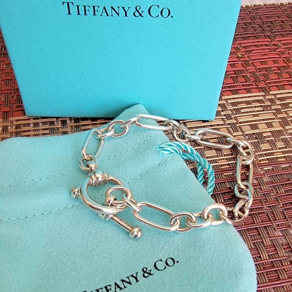 Tiffany & Co. Paloma's Groove Link Toggle Bracelet